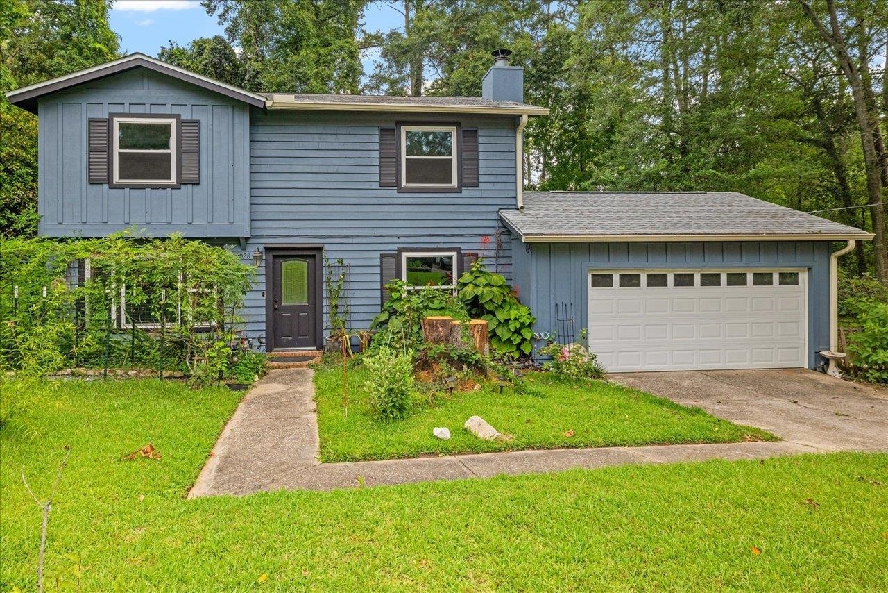 Property Photo:  2028 Ermine Drive  FL 32308 