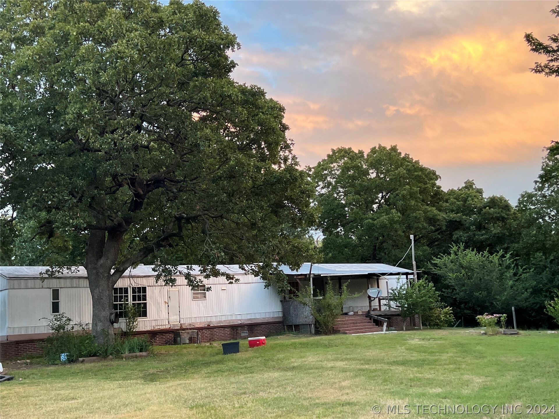 Property Photo:  6935 W 67th Street  OK 74126 