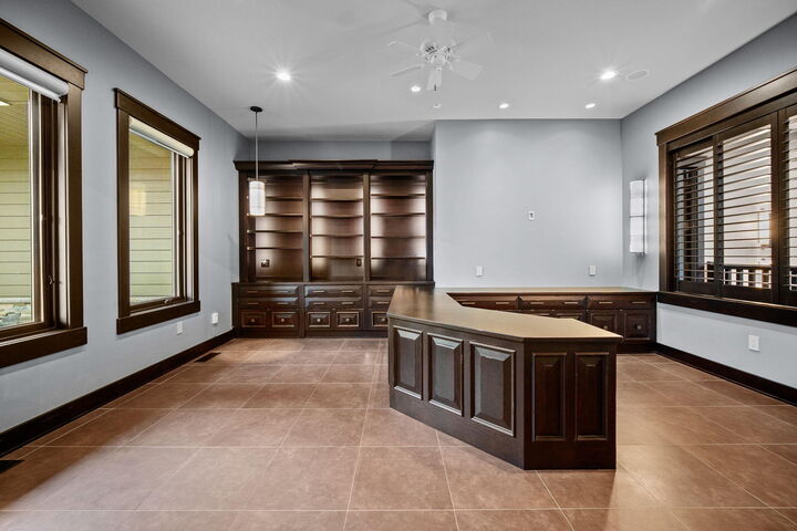 Property Photo: 4300 Timber Ridge Drive IA 50014