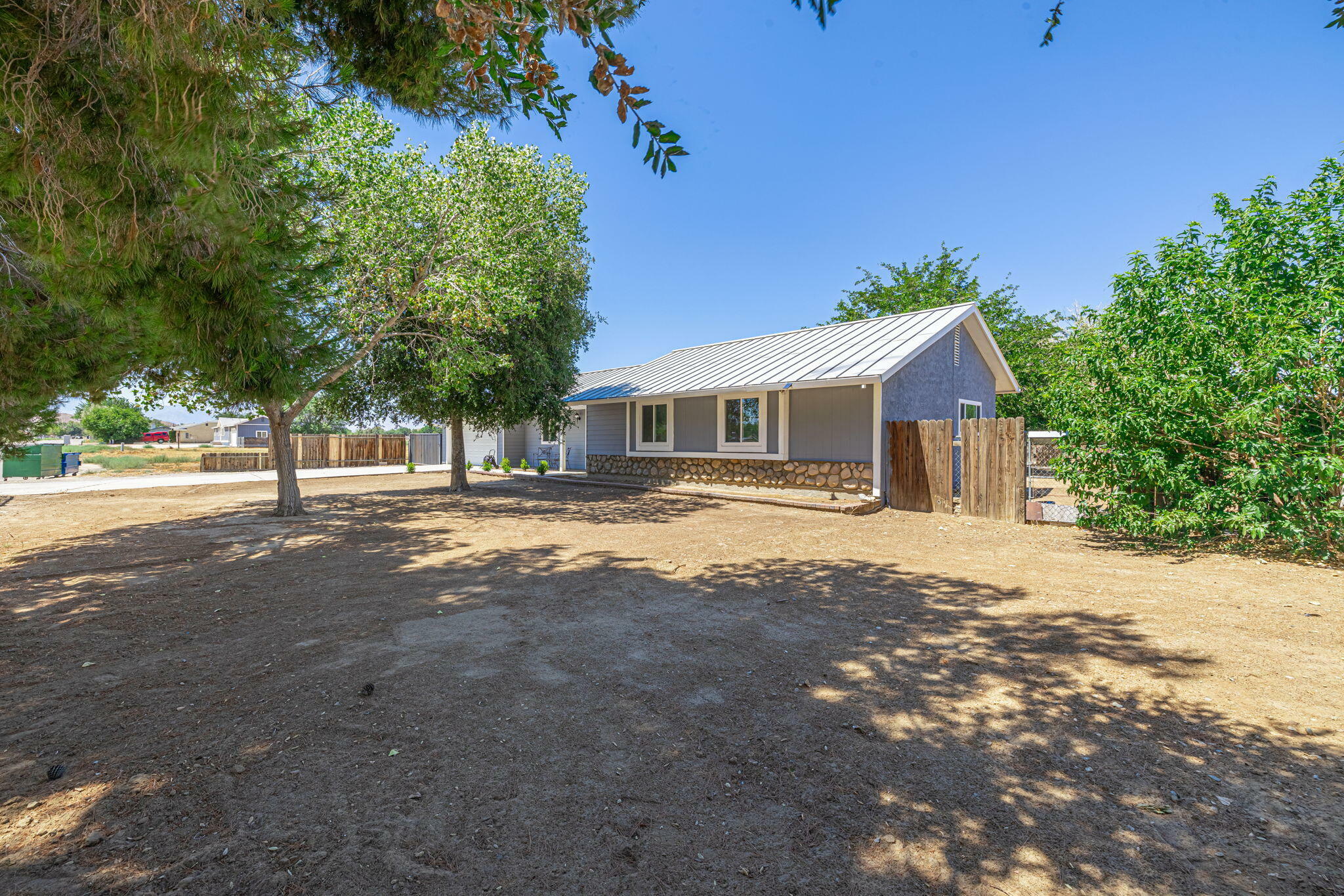 Property Photo:  41133 E 176th Street  CA 93535 