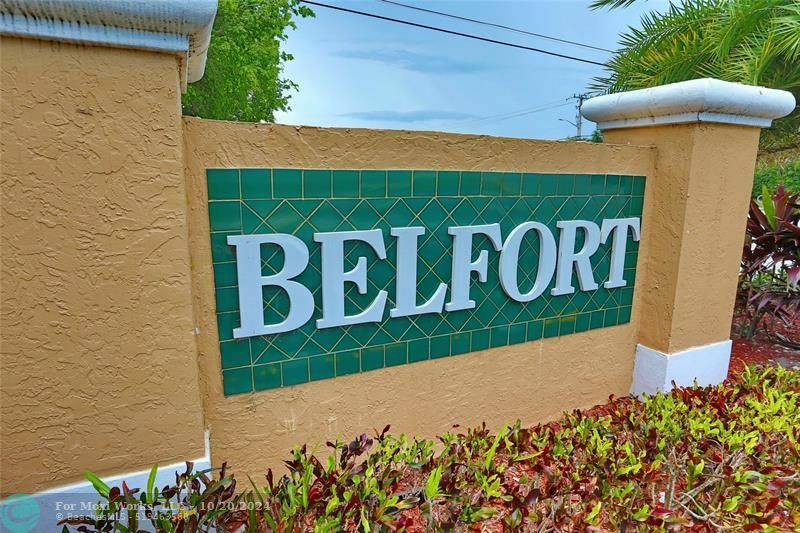 Property Photo:  9712 S Belfort Cir 210  FL 33321 