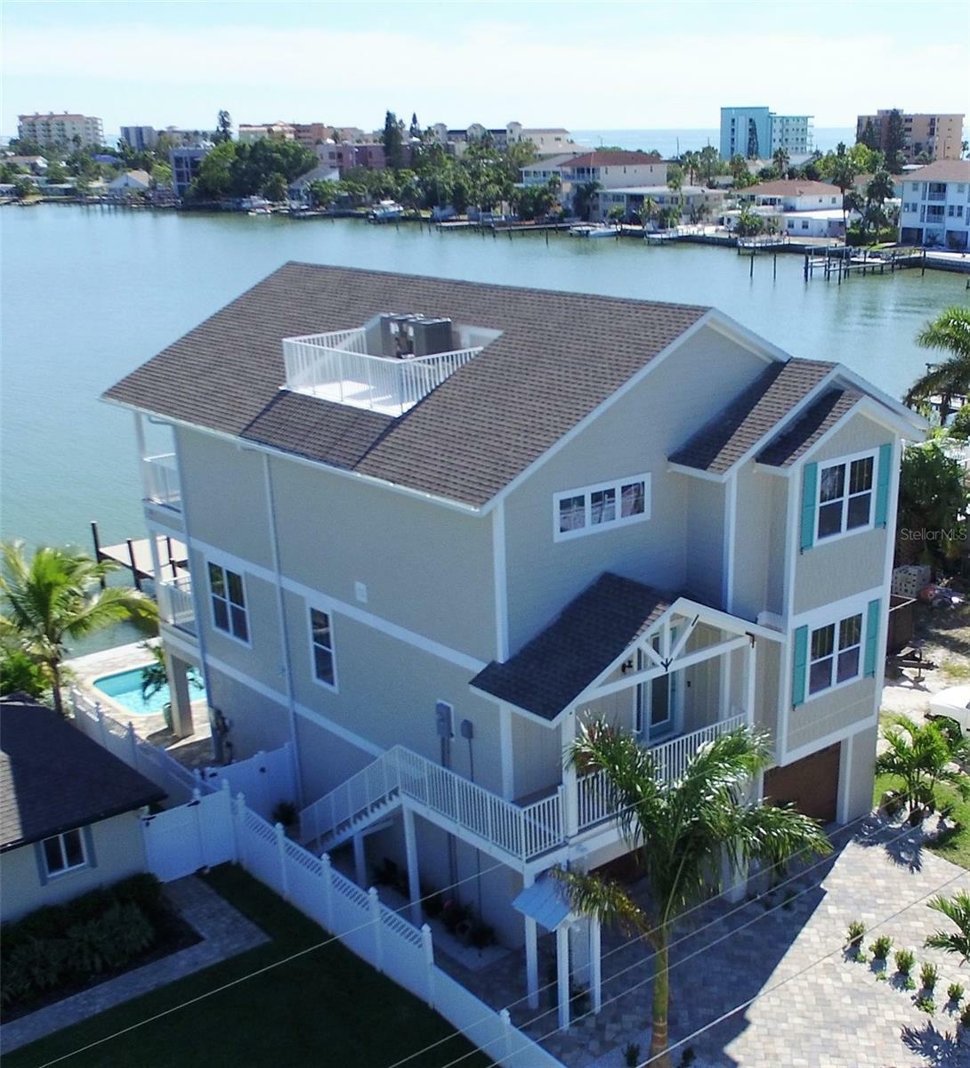 Property Photo:  305 Harbor Drive  FL 33785 