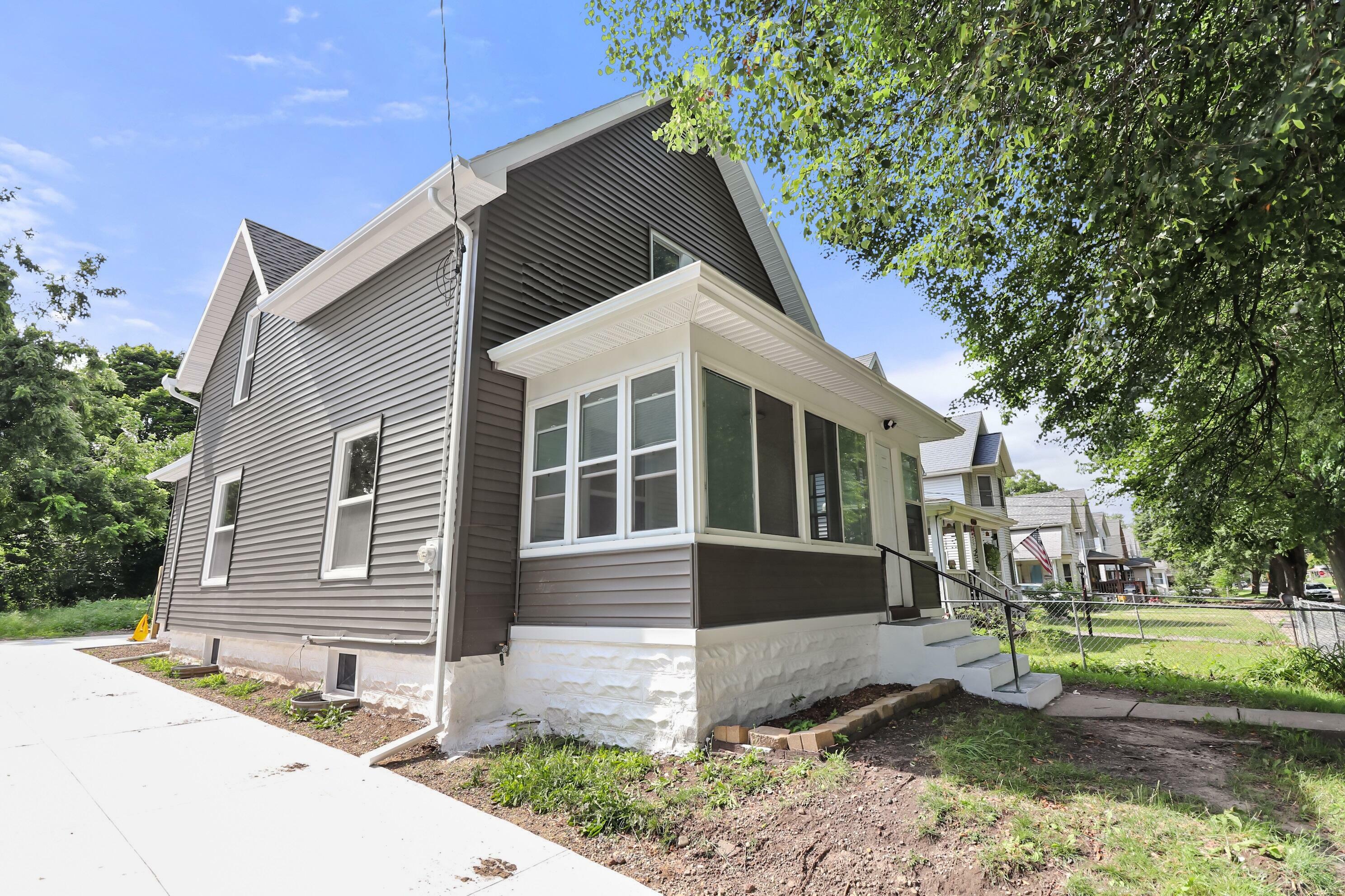 Property Photo:  108 N Forbes Street  MI 49202 