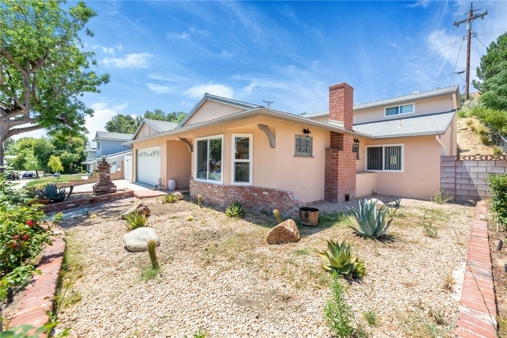 Property Photo:  17823 Blackbrush Drive  CA 91387 