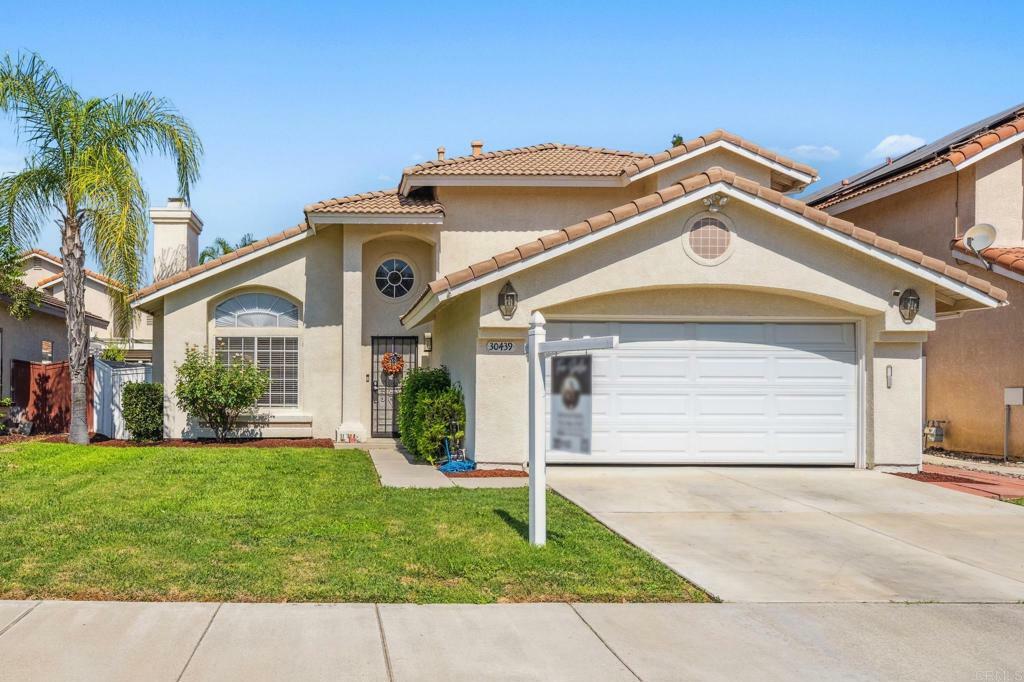 Property Photo: 30439 Meadow Run Place CA 92584
