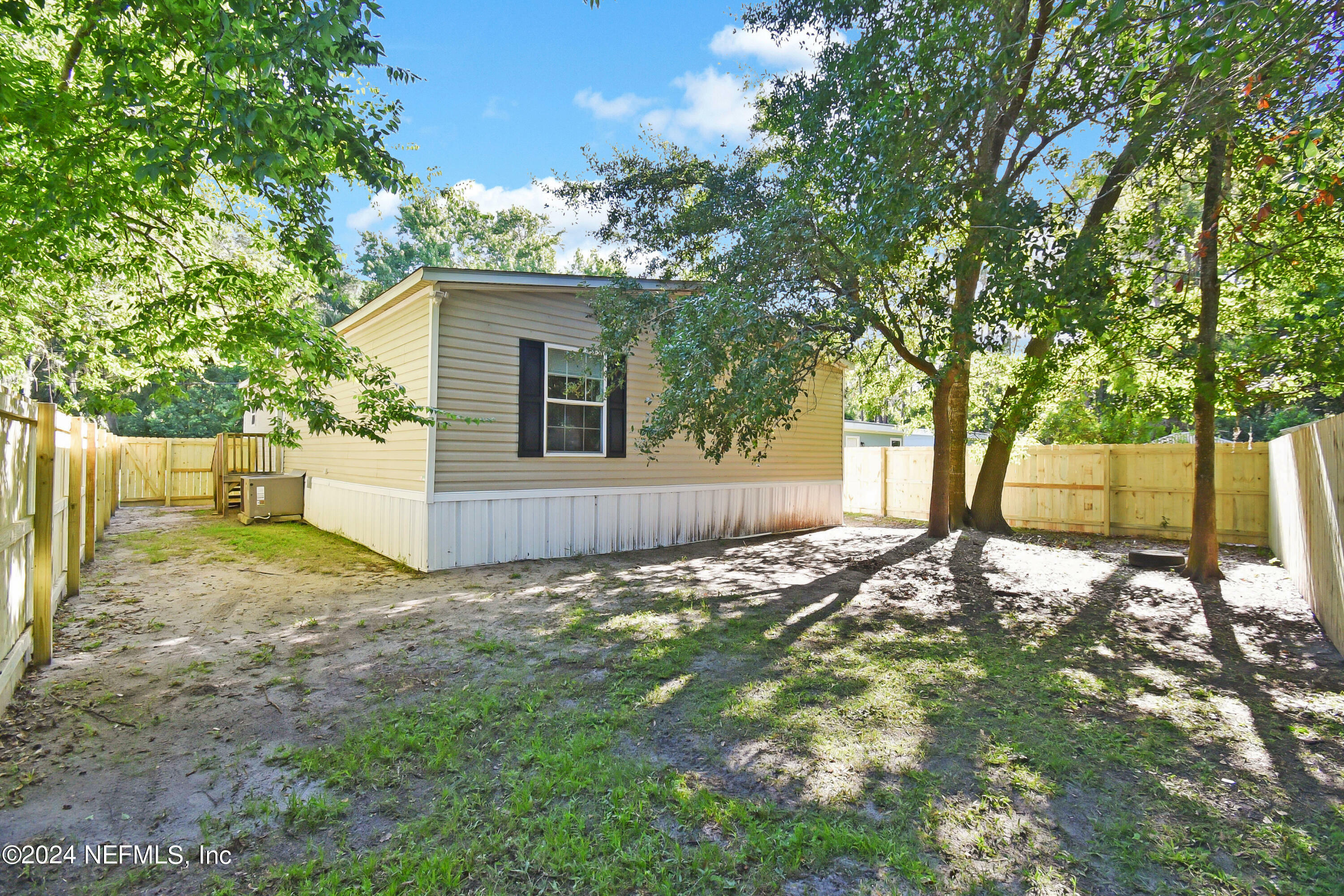 Property Photo: 1117 Puryear Street FL 32084