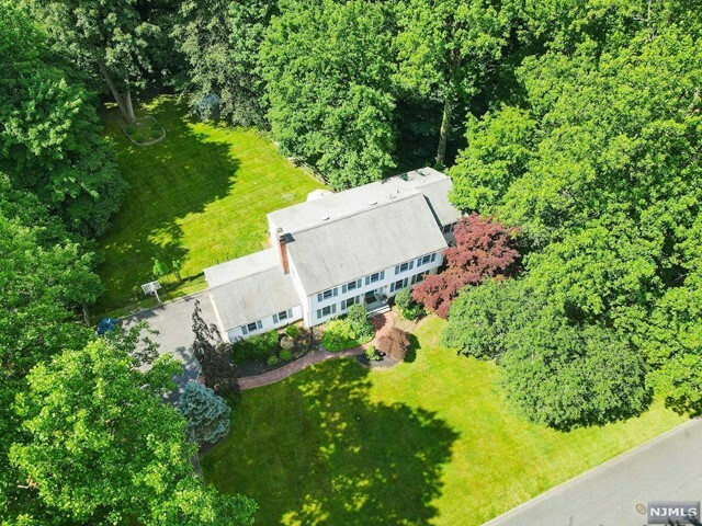 Property Photo:  51 Millbrook Circle  NJ 07648 