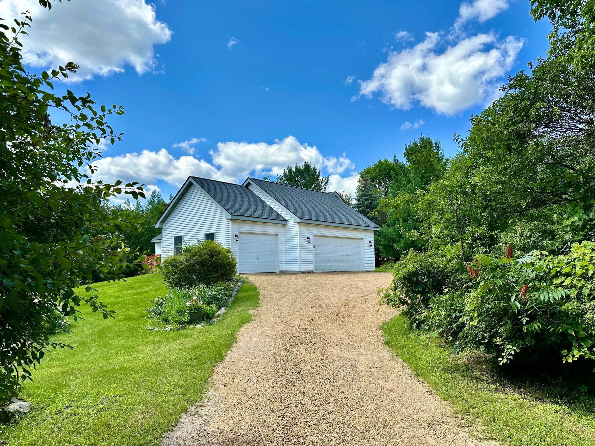 Property Photo:  881 Willow River Drive  WI 54016 