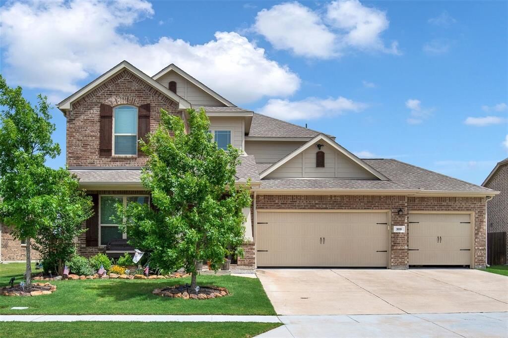 Property Photo:  308 Chamberlain Drive  TX 75189 