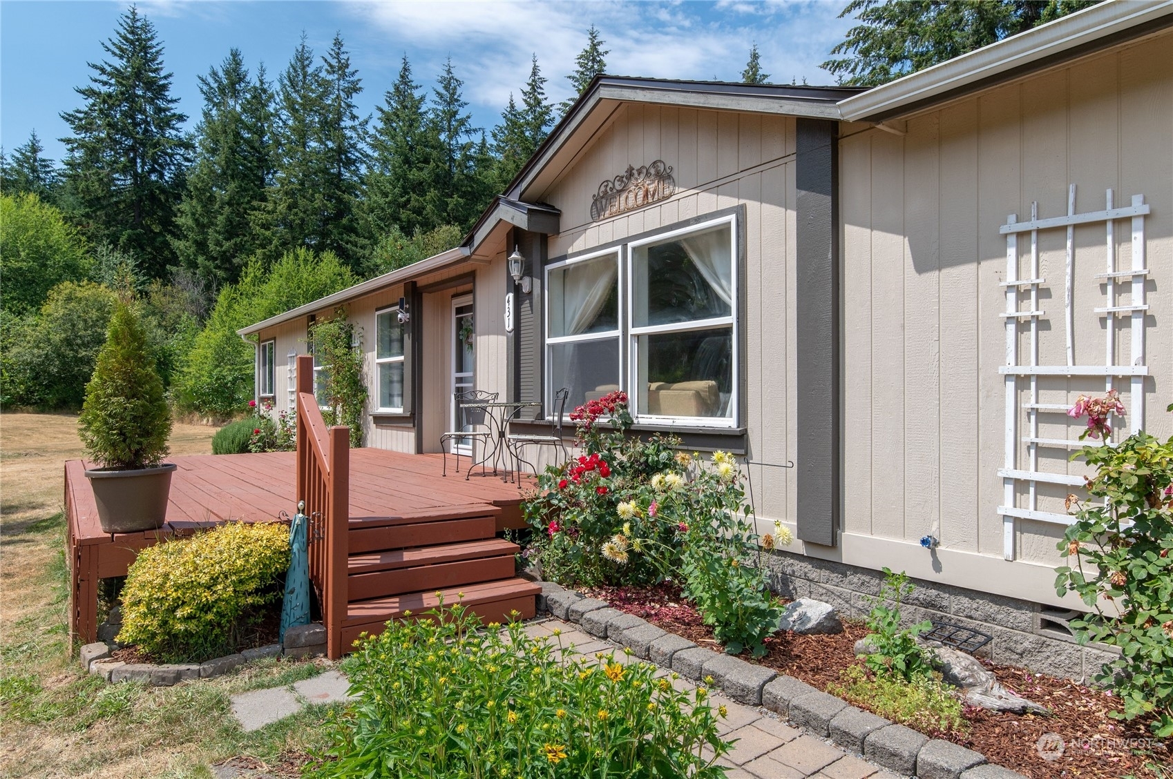 Property Photo:  431 SW Wycoff Road  WA 98367 