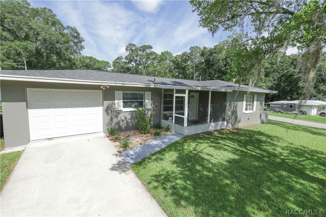 Property Photo:  4068 S Rainbow Drive  FL 34452 