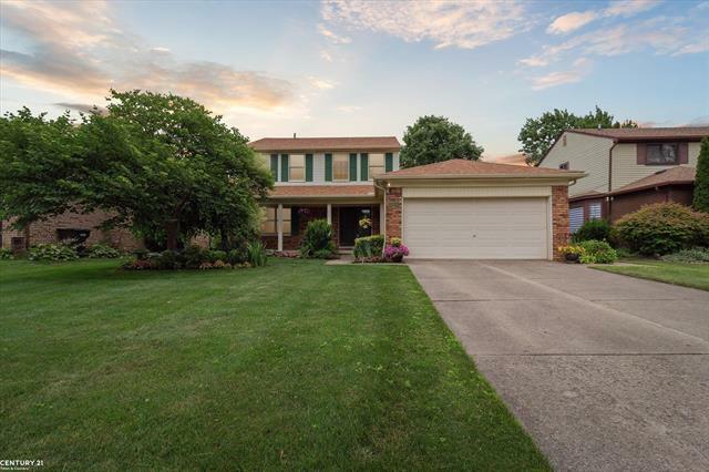 Property Photo:  37650 Juniper Drive  MI 48310 