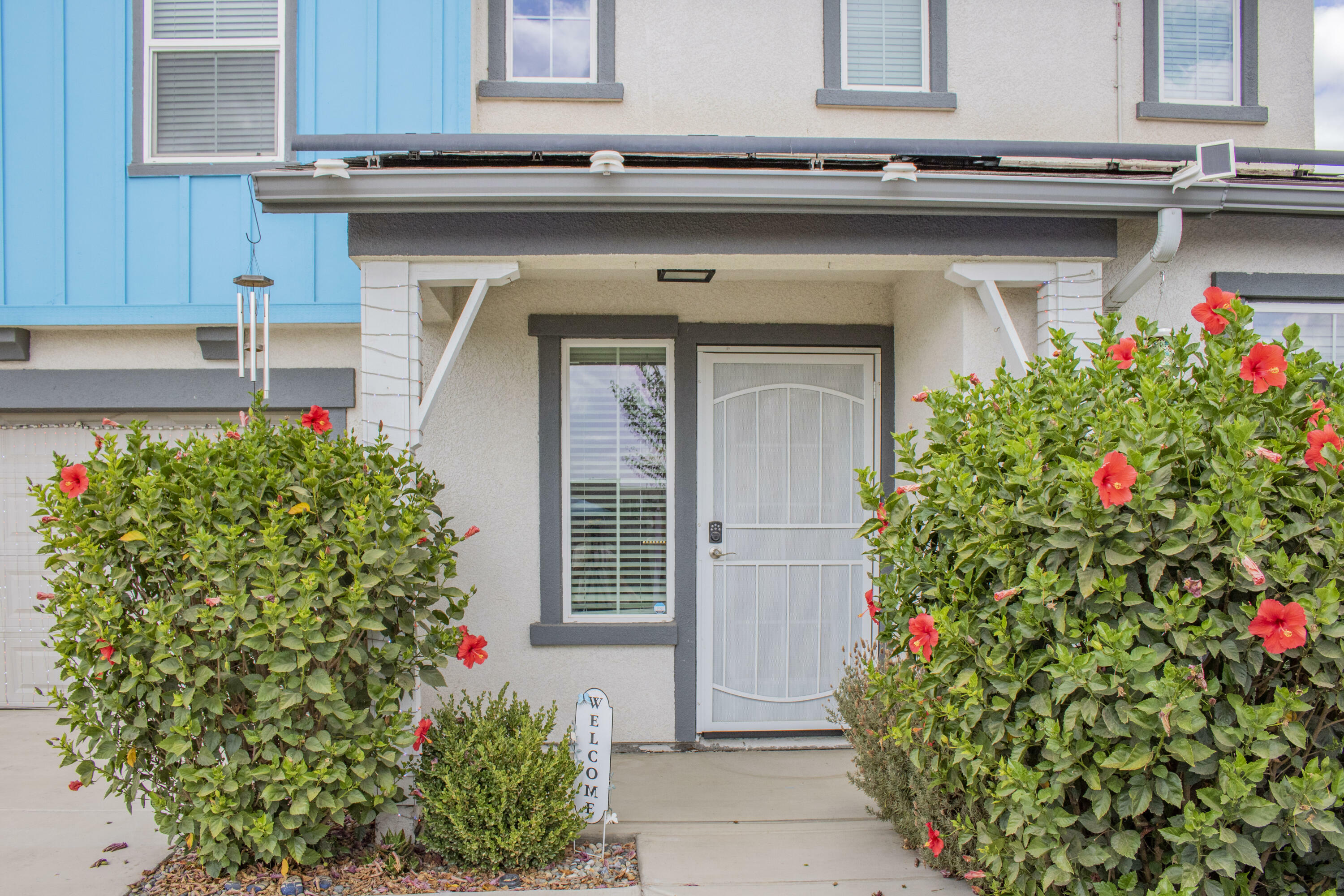 Property Photo:  416 E Porter Avenue  CA 93291 