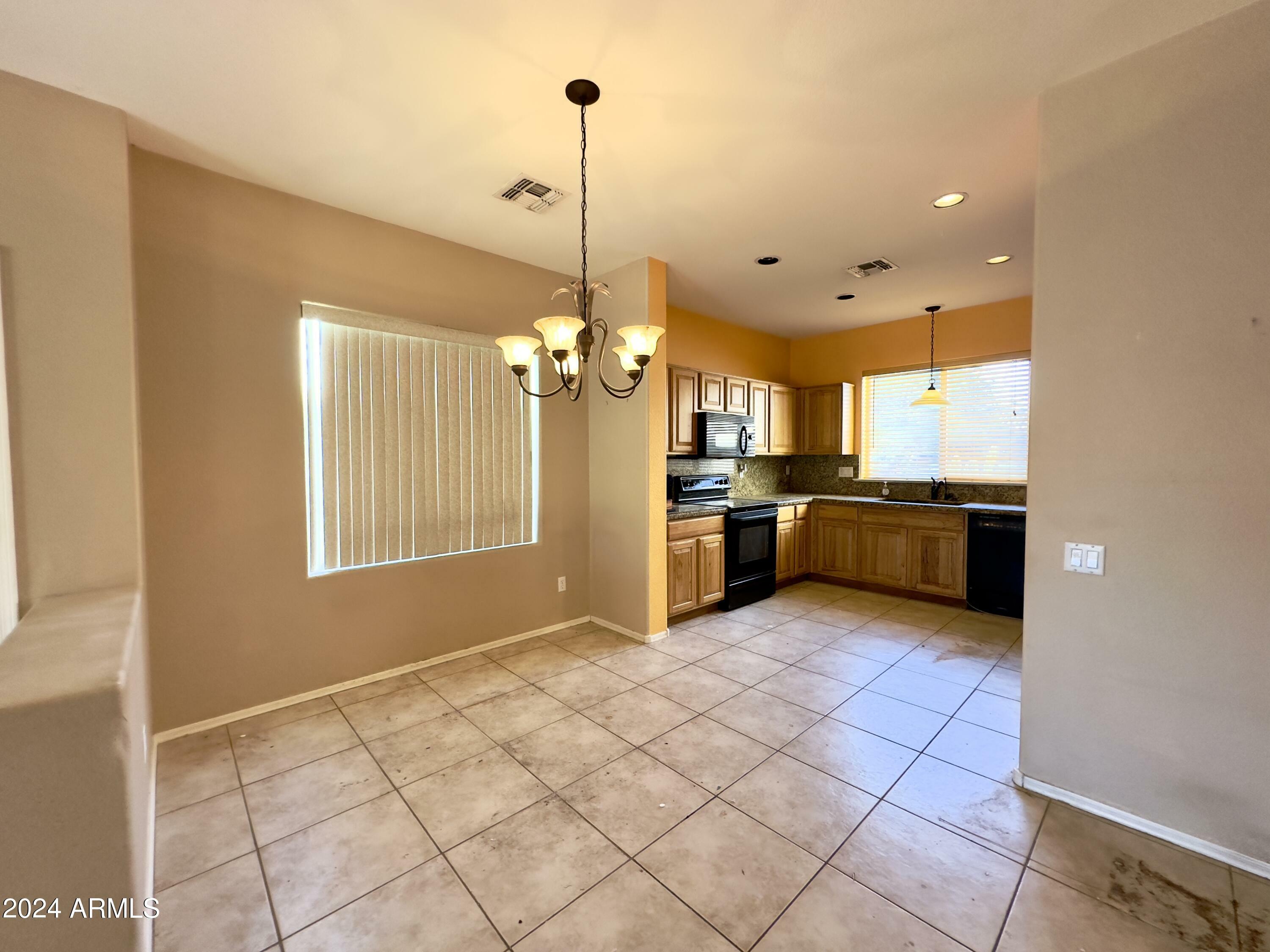 Property Photo:  10802 E Secret Canyon Road  AZ 85118 