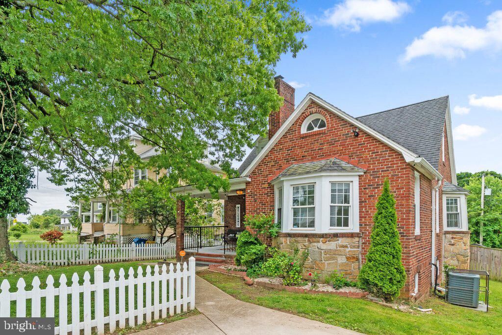 Property Photo: 3203 Hamilton Avenue MD 21214