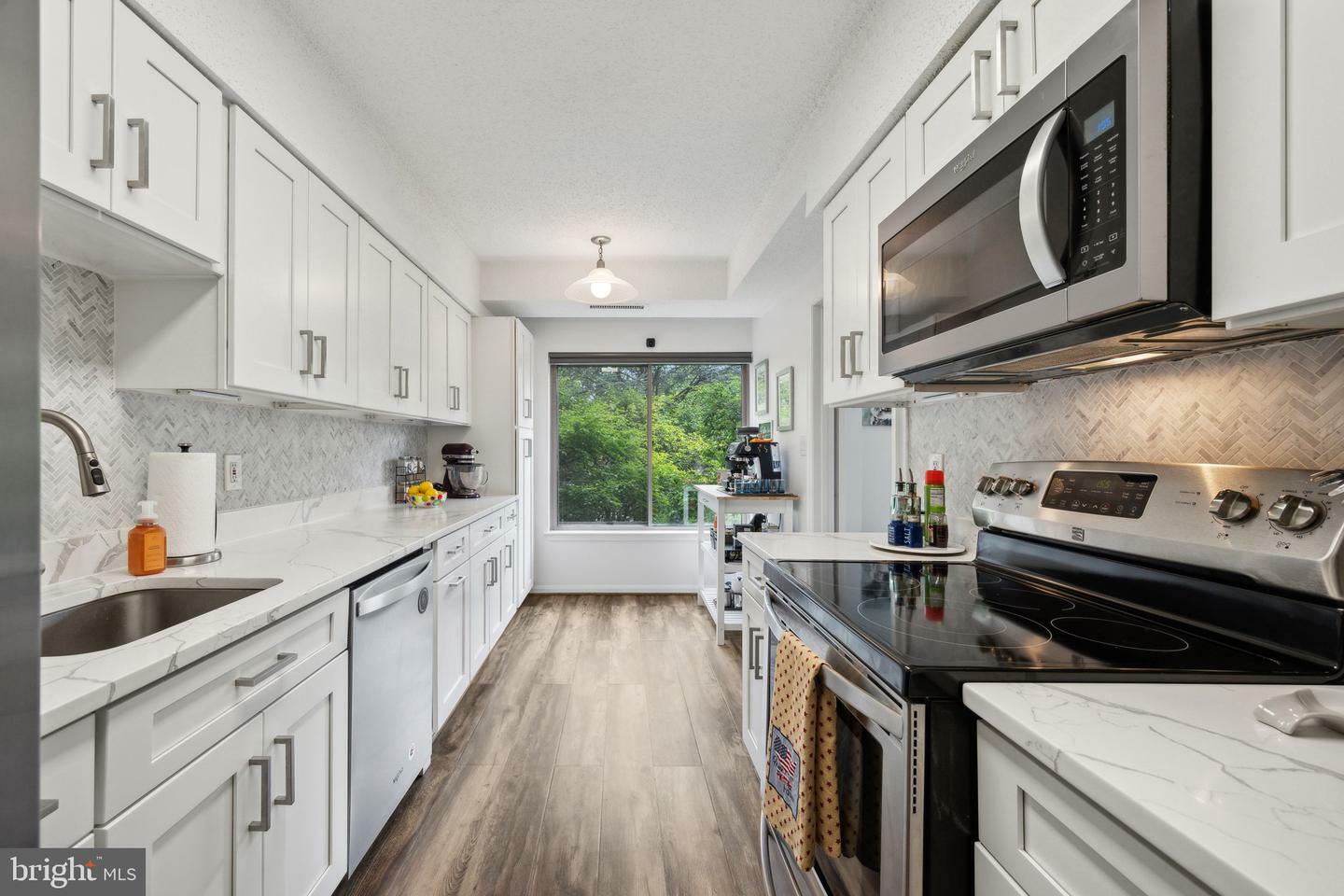 Property Photo: 5802 Nicholson Lane 2-L03 MD 20852