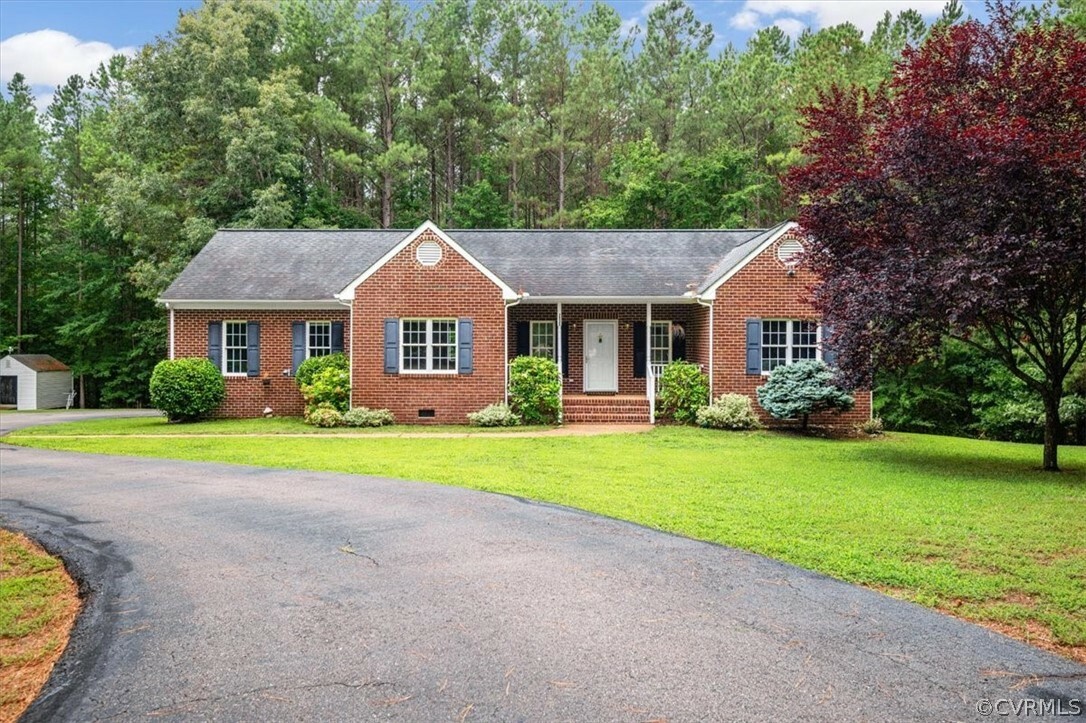 Property Photo:  2935 Pineview Drive  VA 23139 