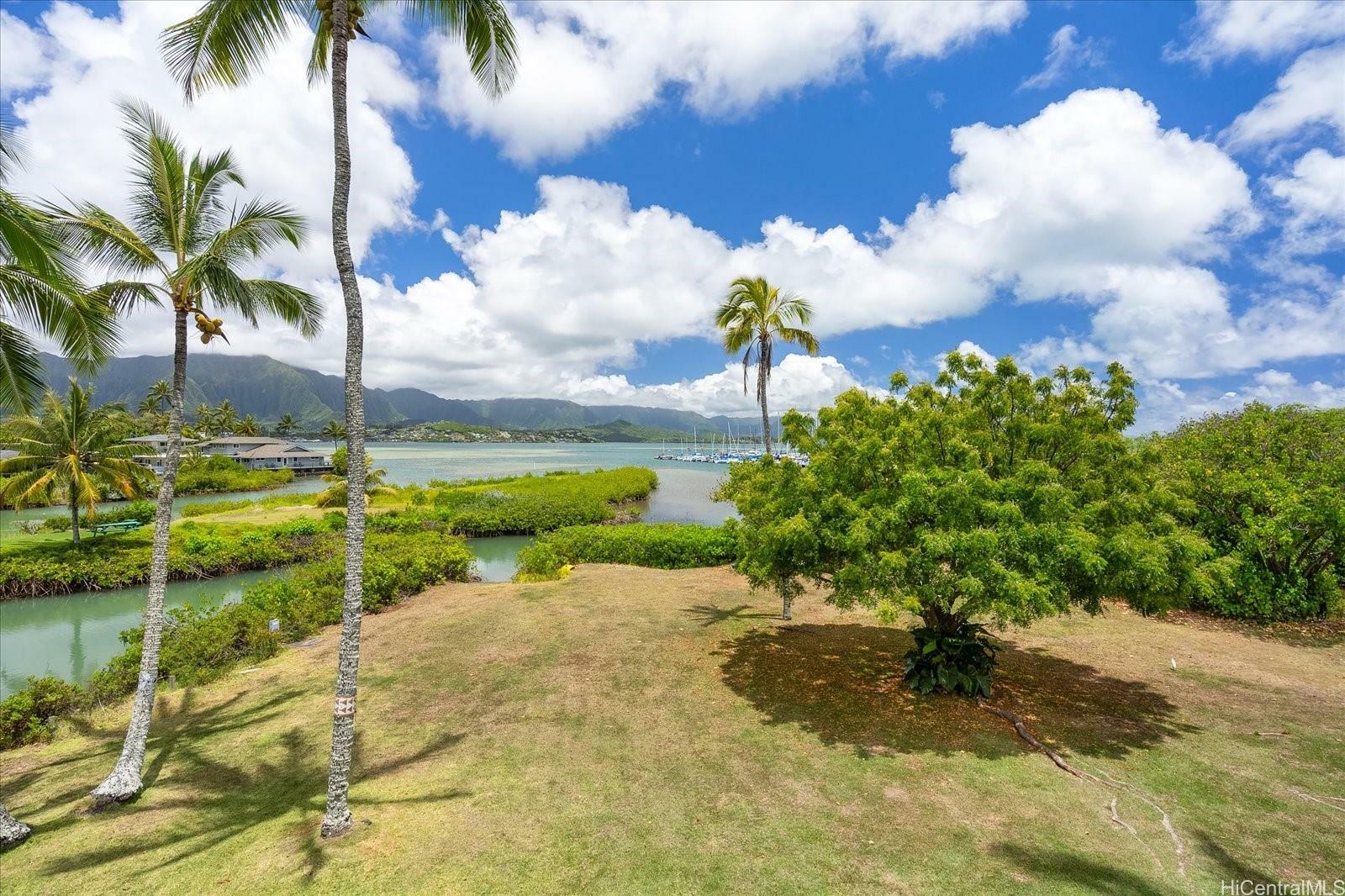 Property Photo:  44-519 Kaneohe Bay Drive  HI 96744 