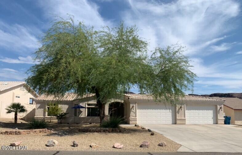 Property Photo:  1372 Stardust Pl  AZ 86406 