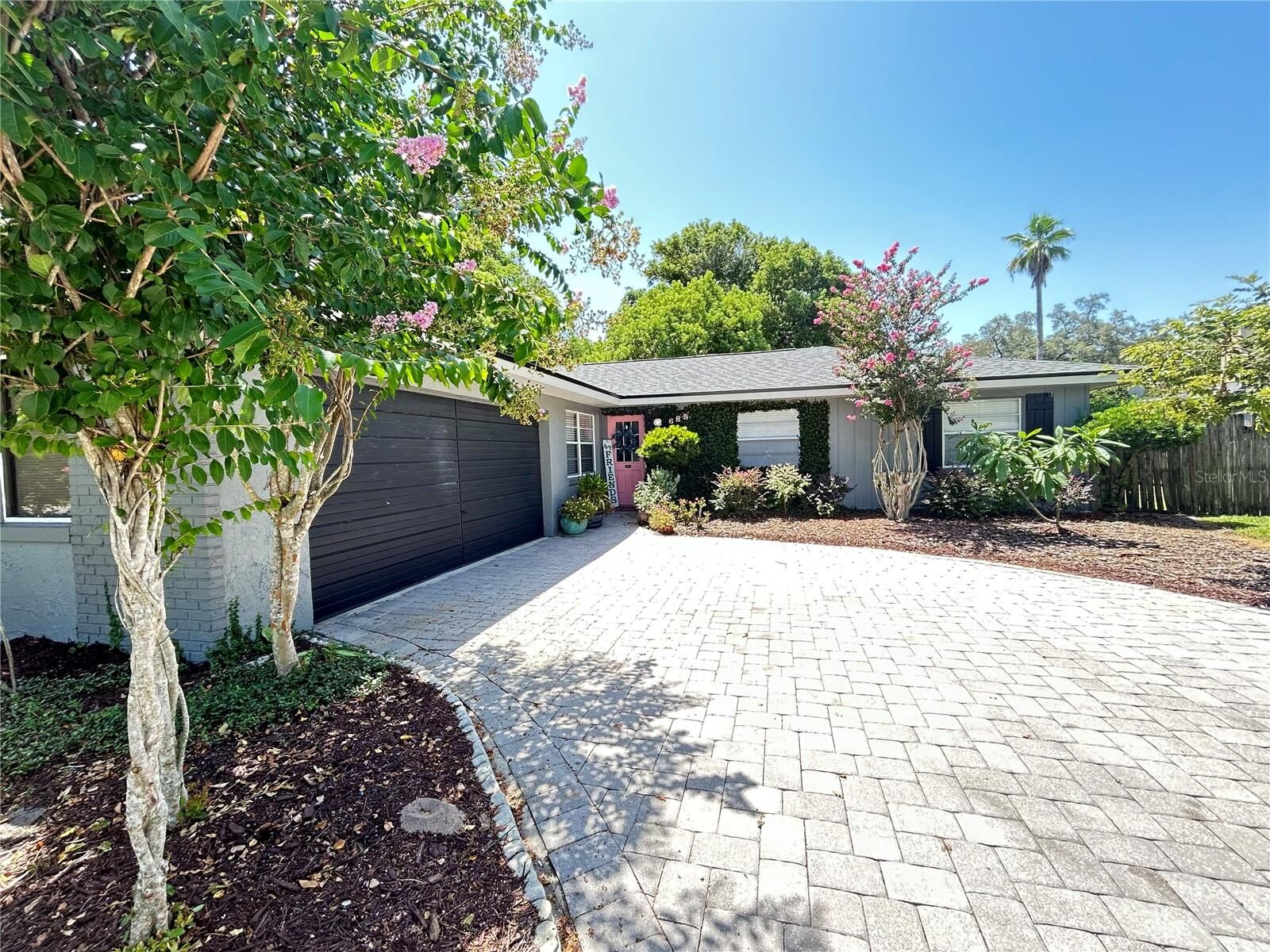 Property Photo: 685 Grackle Drive FL 32707