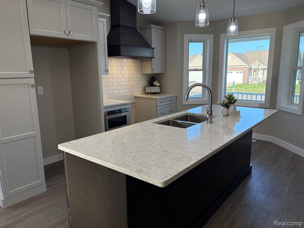 Property Photo: 1473 Mallard Circle MI 48867
