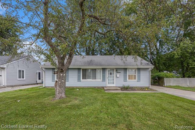 Property Photo:  26094 Arlington Street  MI 48066 