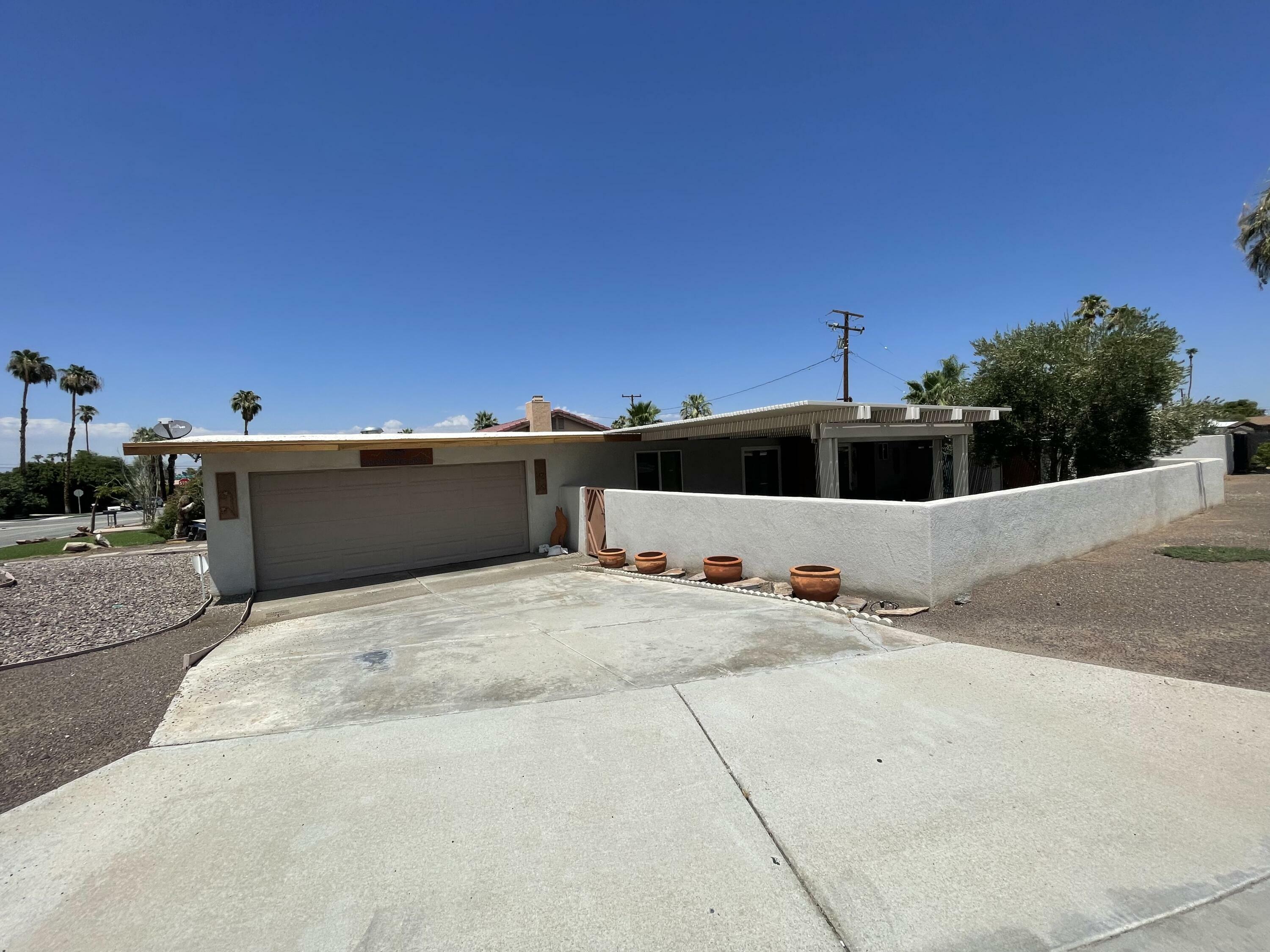 Property Photo:  44860 San Clemente Circle  CA 92260 