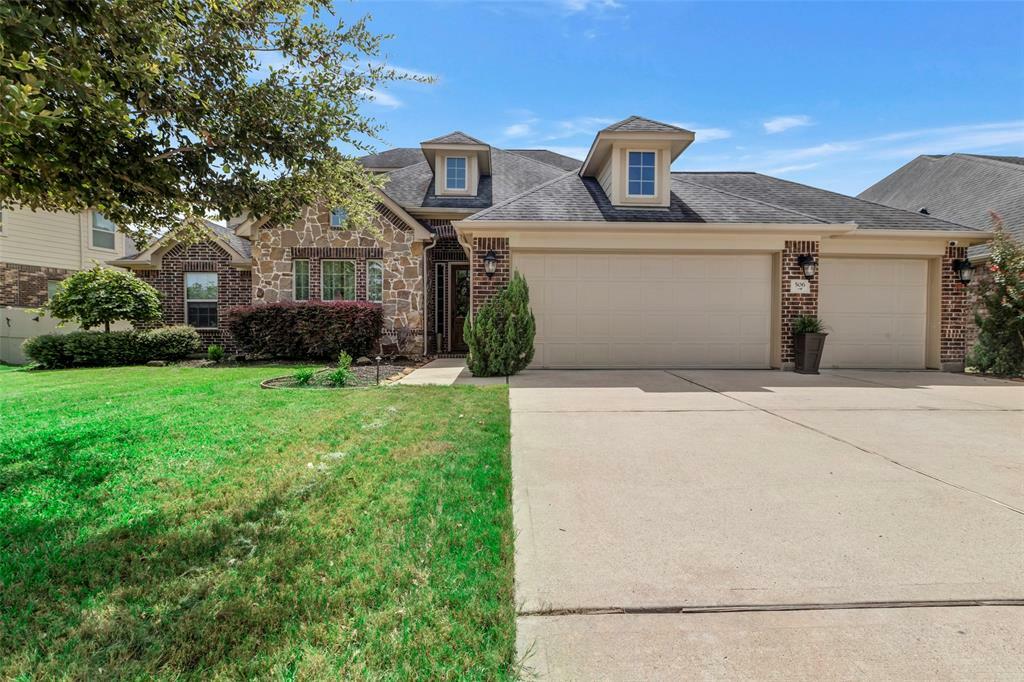 Property Photo:  506 Summer Oaks Court  TX 77469 