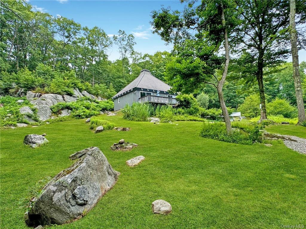 Property Photo:  280 Rushmore Road  NY 12582 