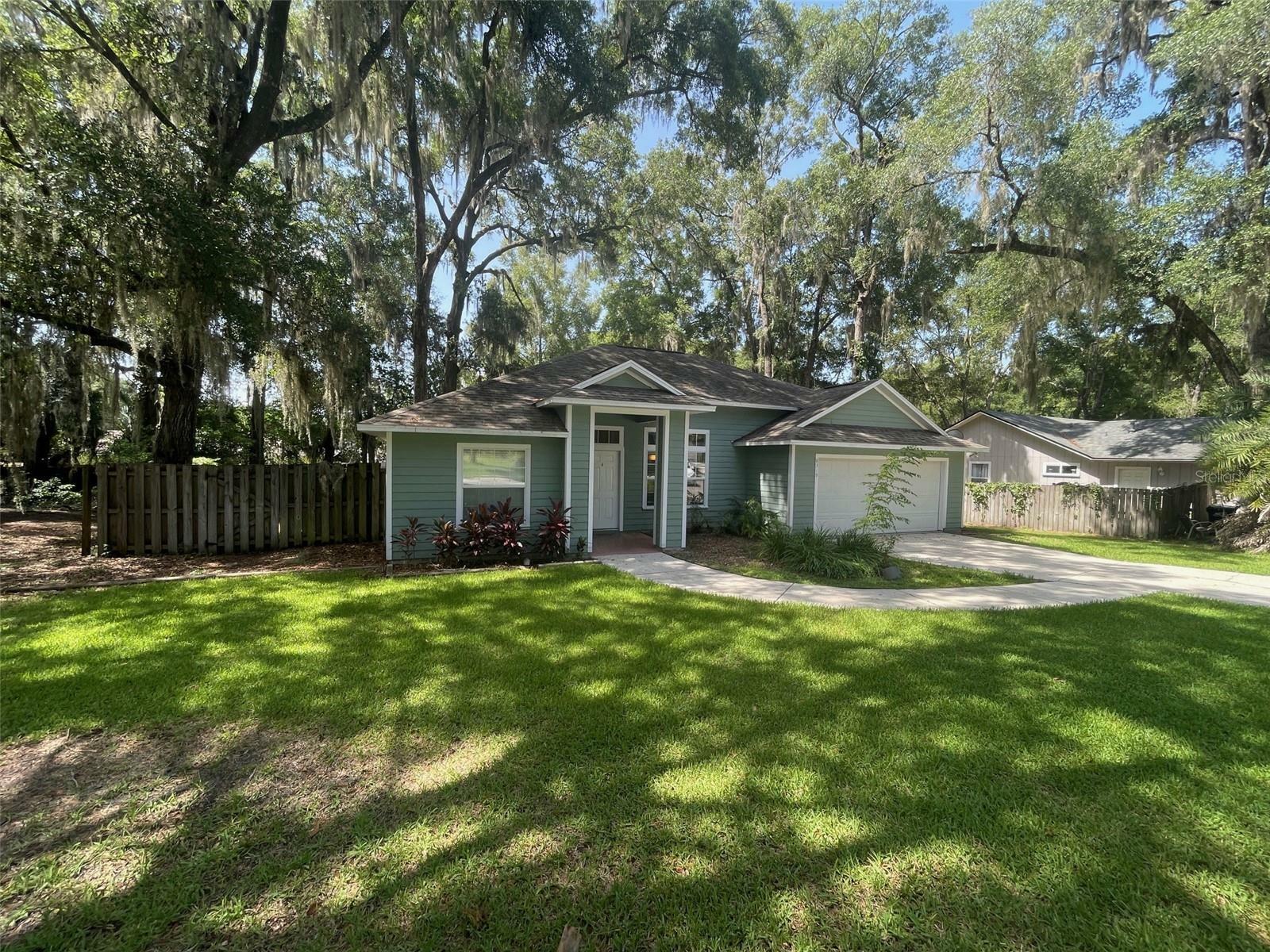 Property Photo:  8319 SW 61st Place  FL 32608 