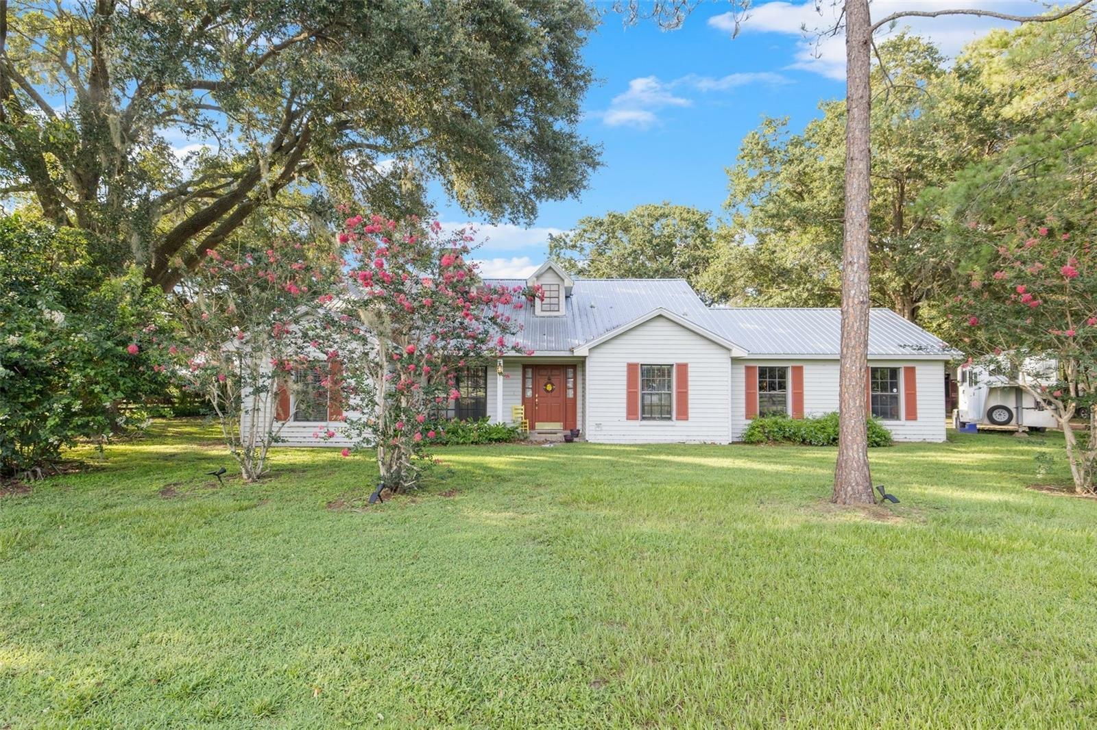 Property Photo: 33241 Prospect Road FL 33525