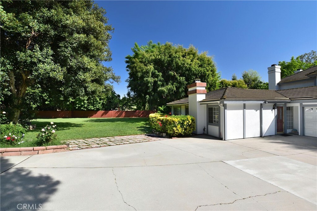 Property Photo:  1525 Bonnie Jean Lane  CA 90631 