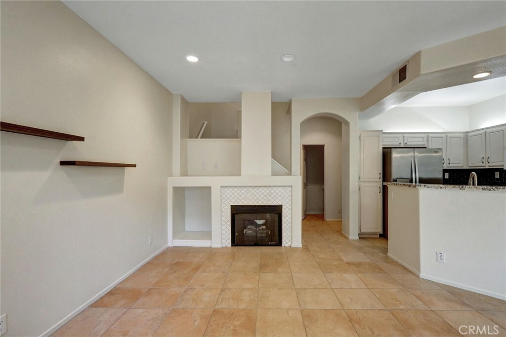 Property Photo:  1093 S Positano Avenue  CA 92808 