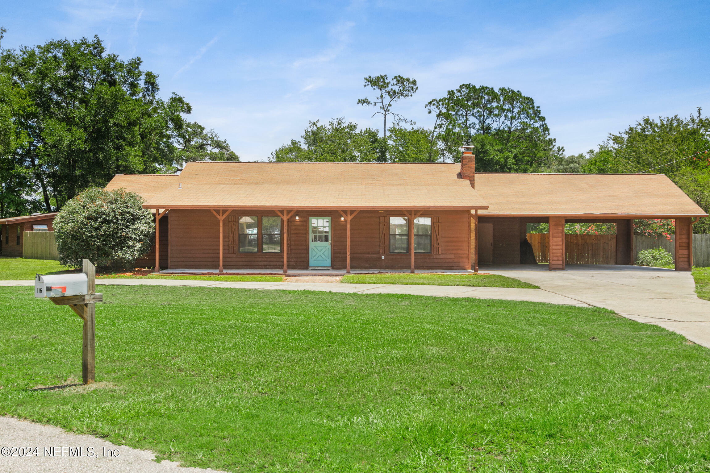 Property Photo:  116 Karen Court  FL 32177 