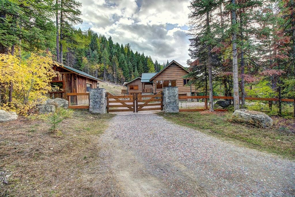 Property Photo:  2000 Blacktail Road  MT 59922 