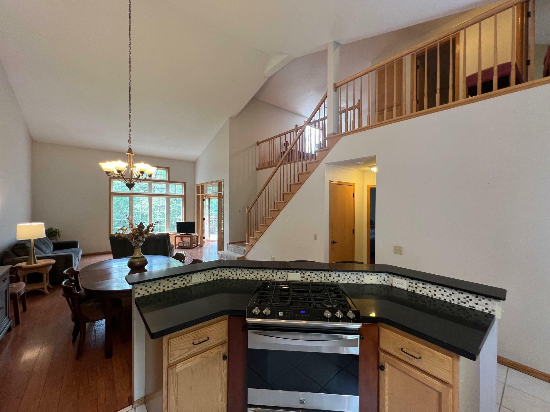 Property Photo:  902 Kimberly Lane  MN 55317 