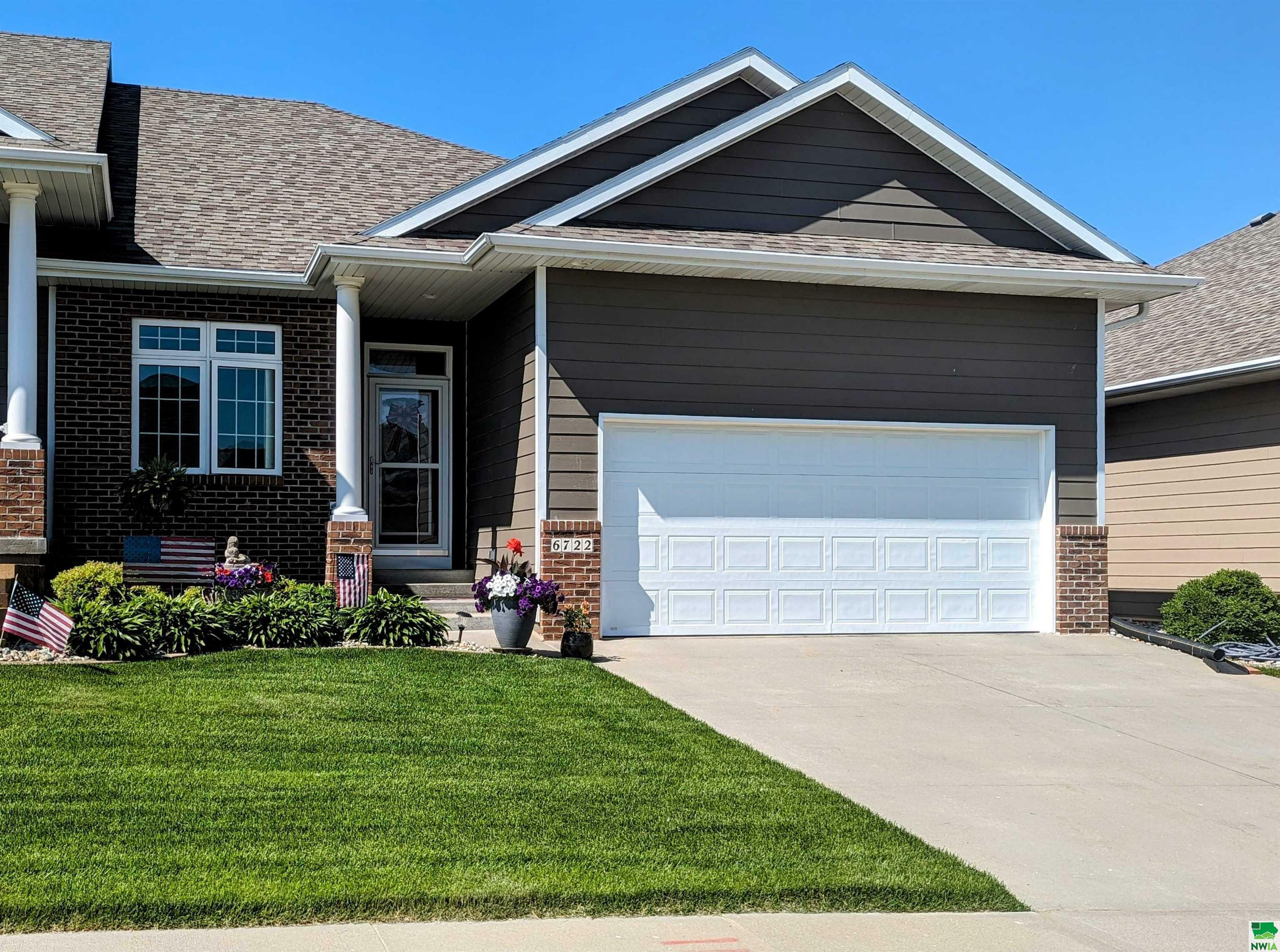 Property Photo:  6722 Timberline Circle  IA 51106 