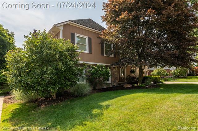 Property Photo:  25410 Liberty Lane  MI 48335 