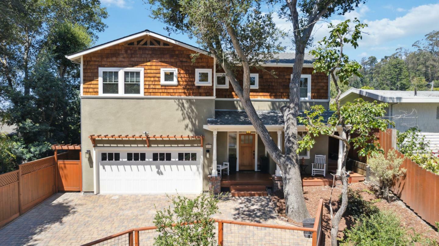 Property Photo:  711 Park Way  CA 95065 