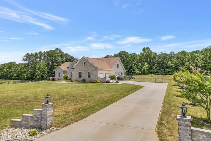 Property Photo: 428 Casey Road SC 29388