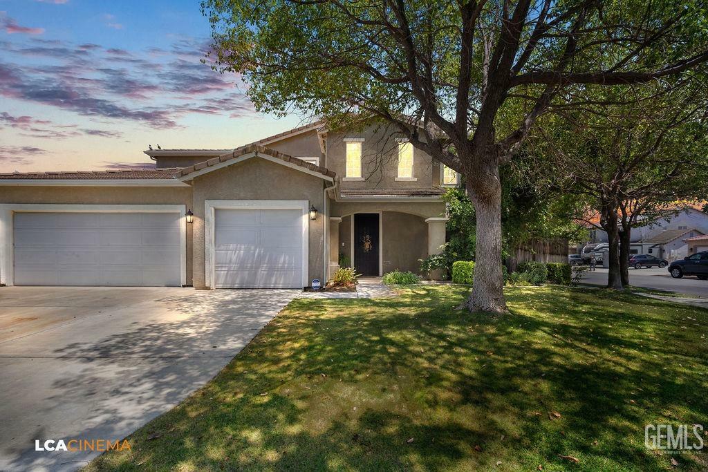 5102 Challenger Avenue  Bakersfield CA 93312 photo