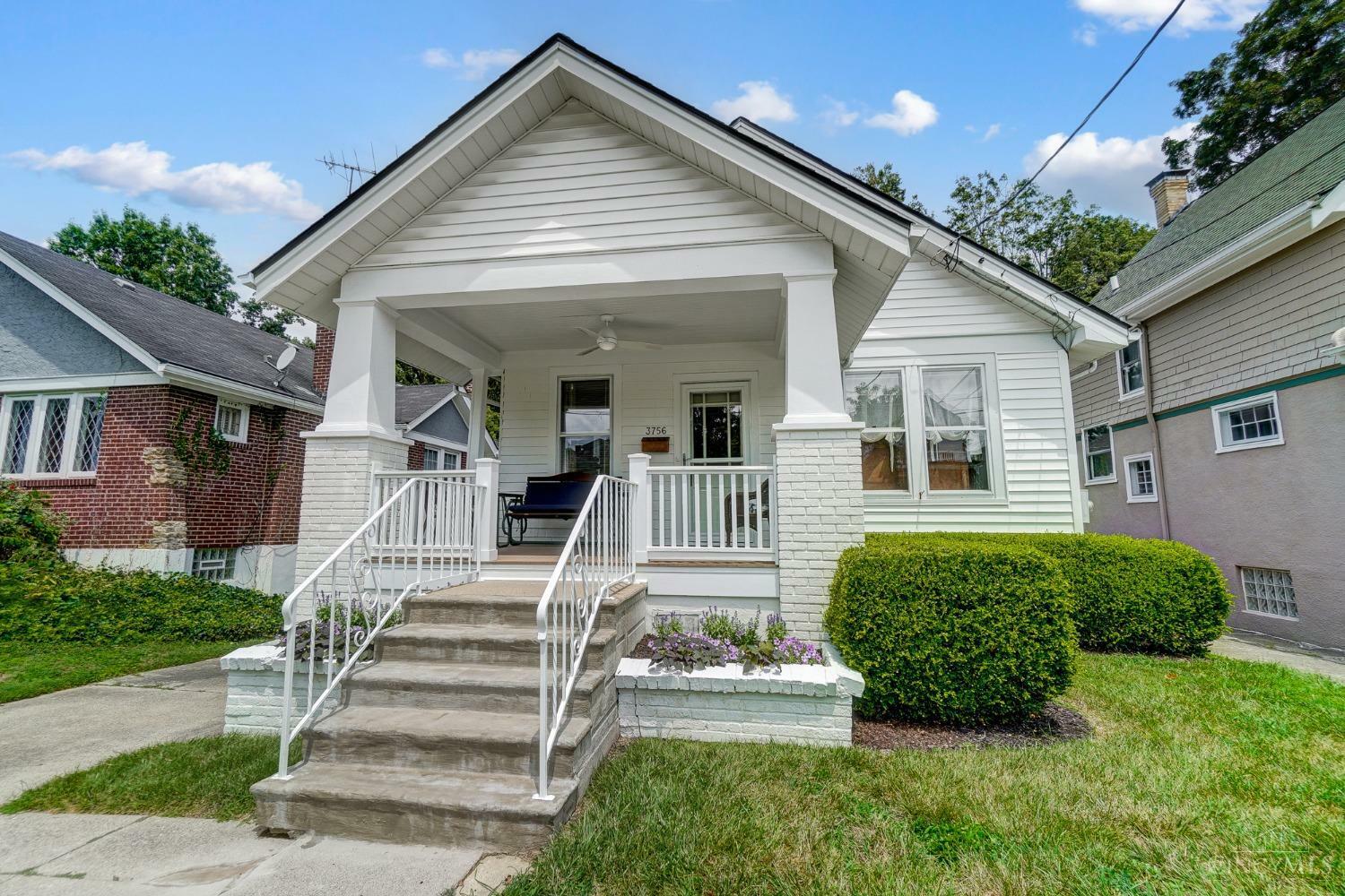 Property Photo:  3756 Aylesboro Avenue  OH 45208 