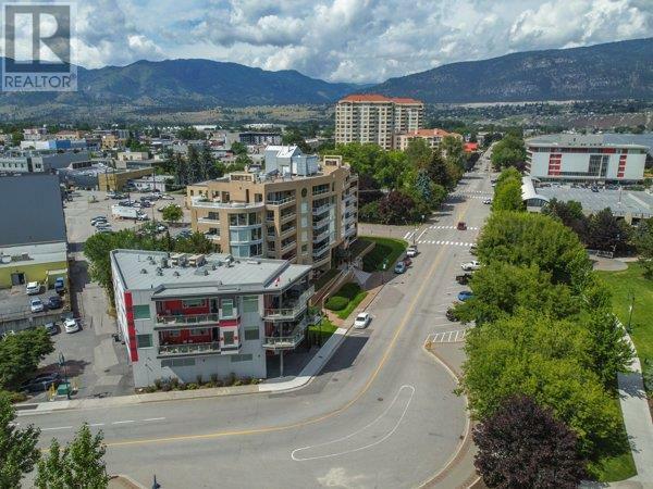 Property Photo: 88 Lakeshore Drive 301 BC V2A 1B5