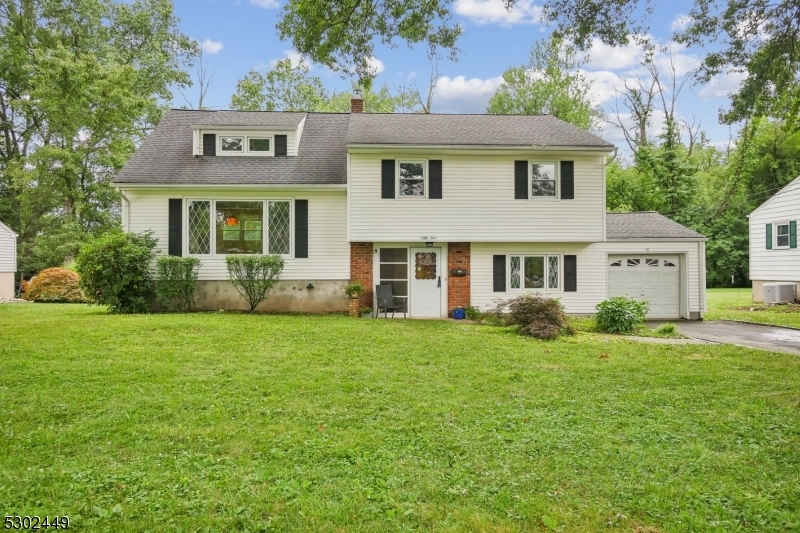 Property Photo:  55 Walton Ave  NJ 07974 