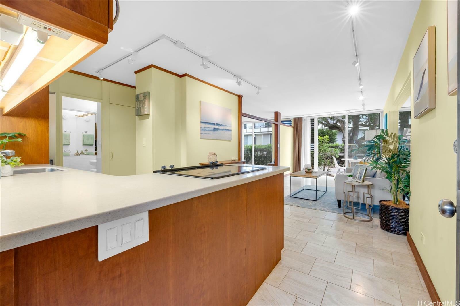 Property Photo:  1630 Makiki Street B101  HI 96822 