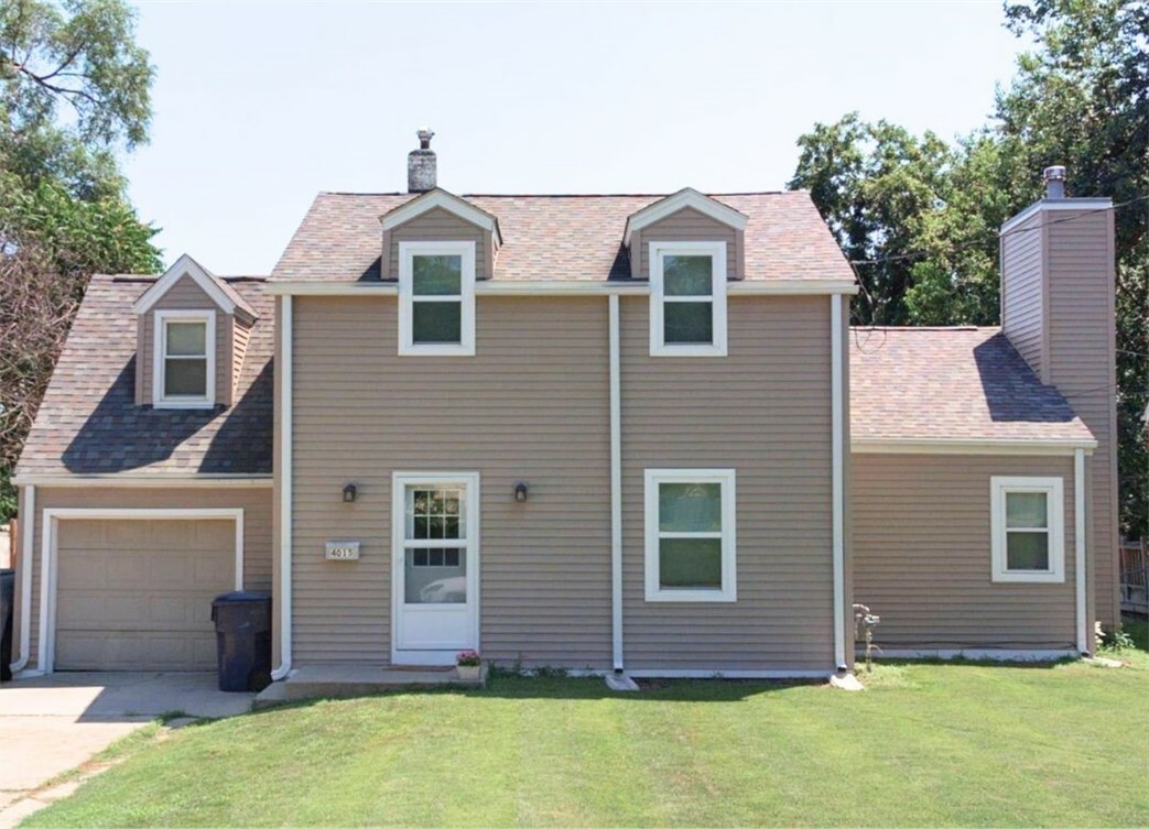 4015 68th Street  Urbandale IA 50322 photo