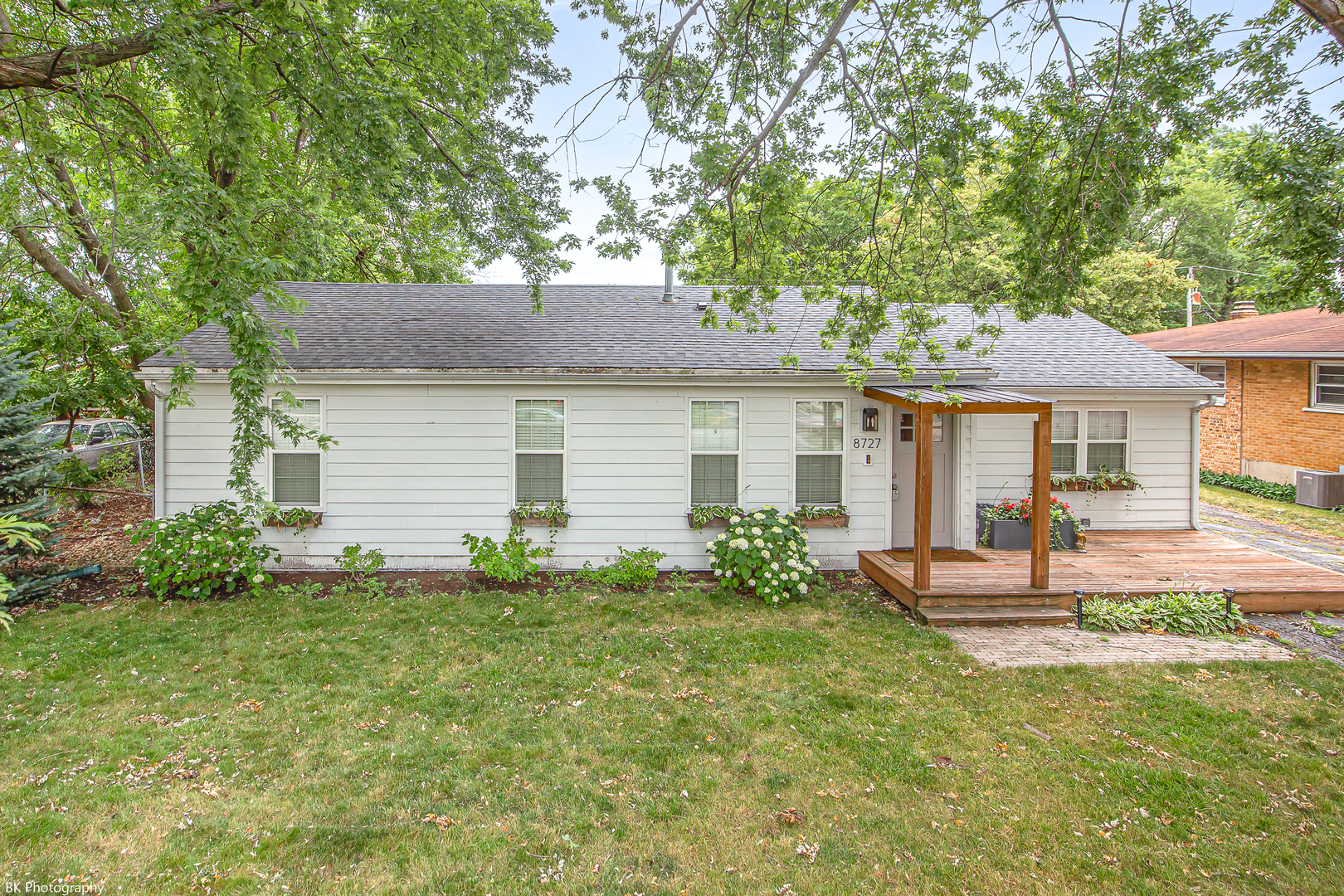 Property Photo:  8727 Sayre Avenue  IL 60453 