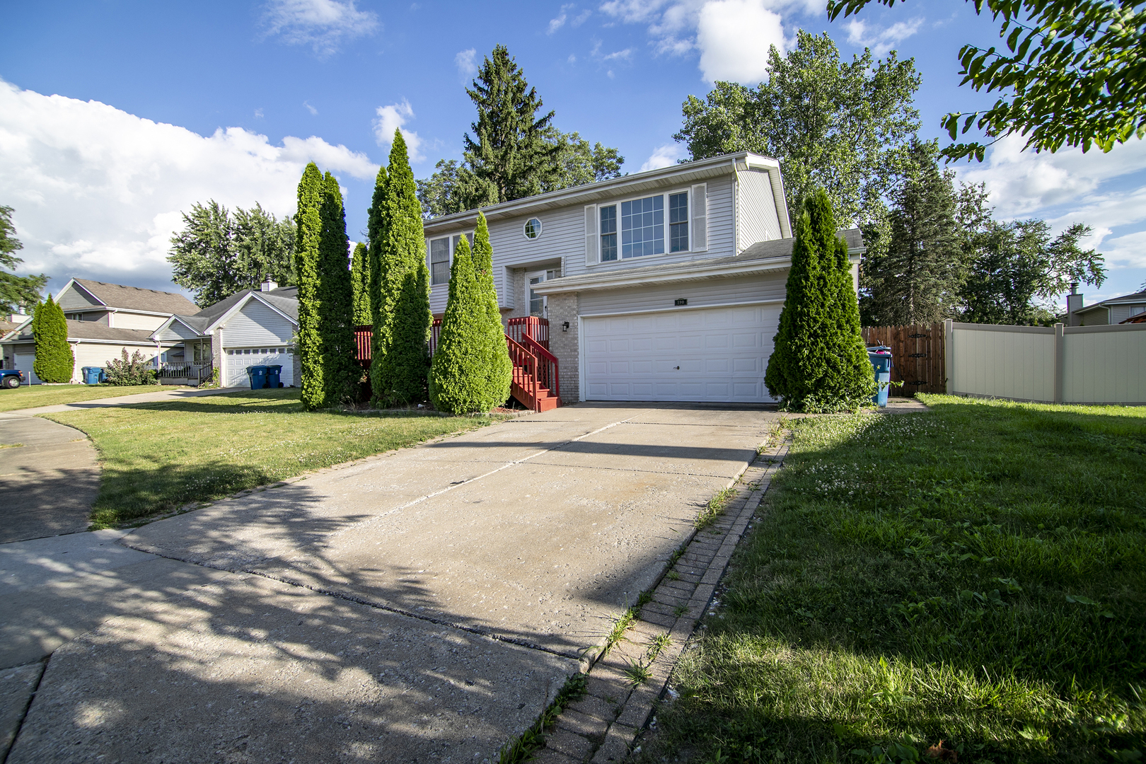 Property Photo:  190 Knollwood Drive  IL 60475 