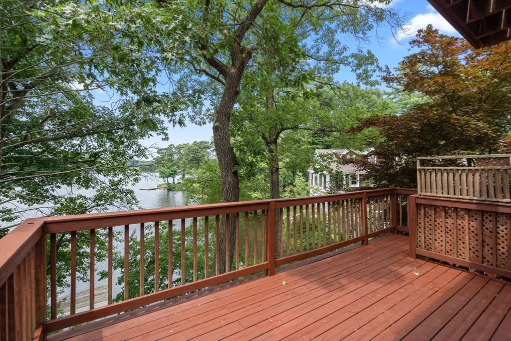 Property Photo:  75 Russell Rd  MA 02482 