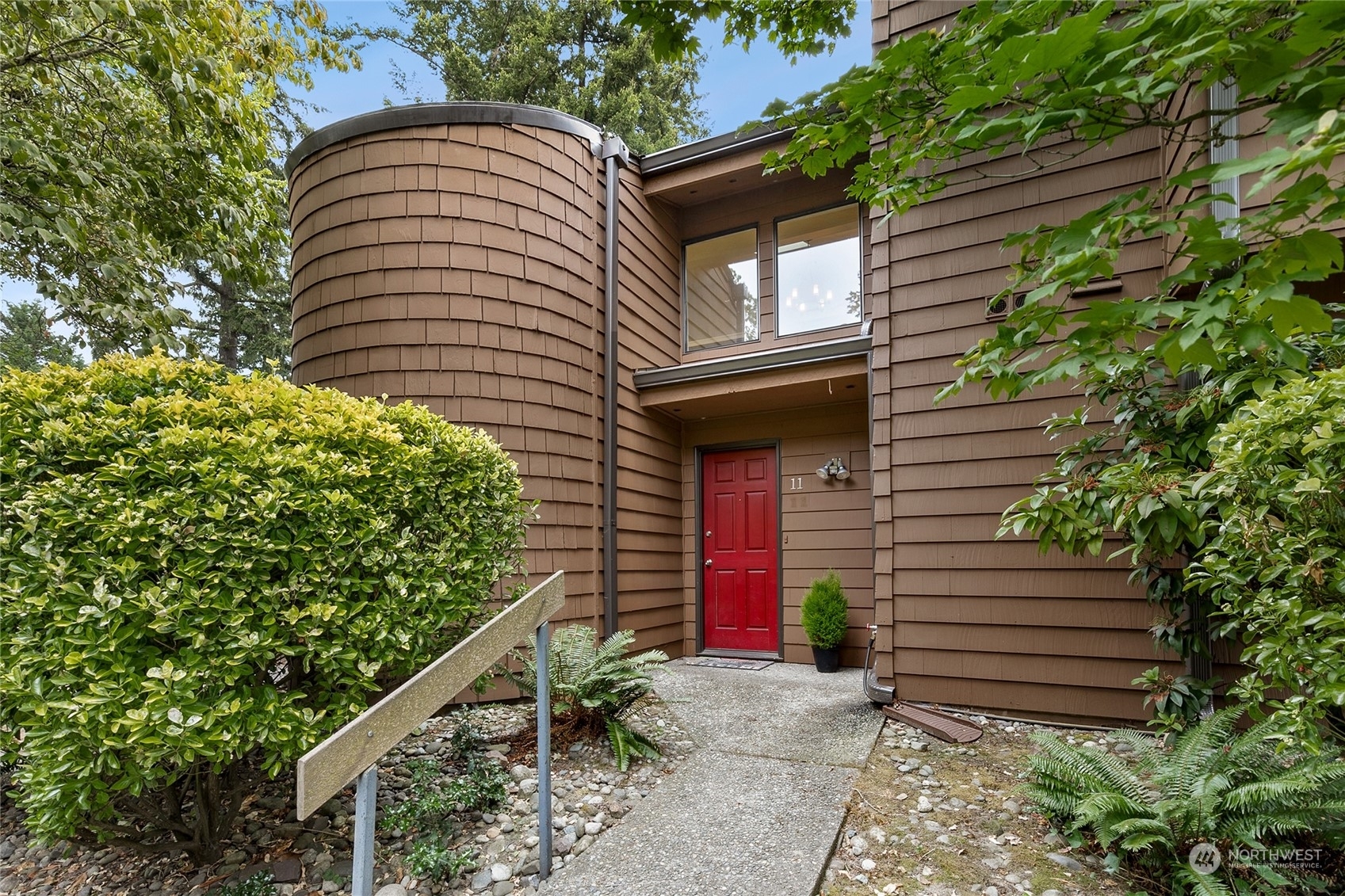 Property Photo:  11508 NE 128th Street 11  WA 98034 